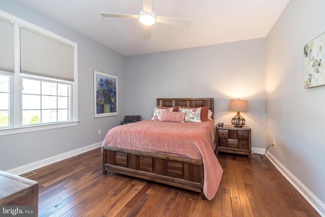 73 CREEKVIEW LN, Yardley, PA 19067
