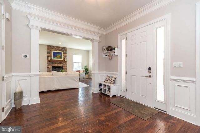 73 CREEKVIEW LN, Yardley, PA 19067