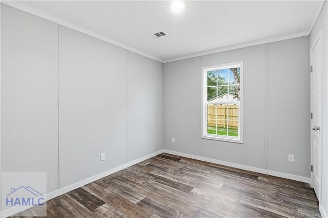 93 Thrasher Circle, Jesup, GA 31545