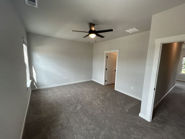 206 Augusta Way, Burns, TN 37029