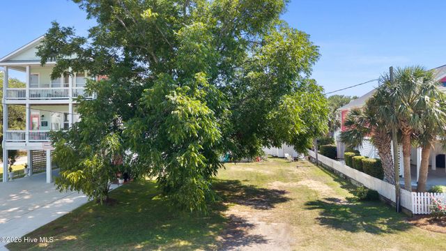 403 South Carolina Avenue, Carolina Beach, NC 28428