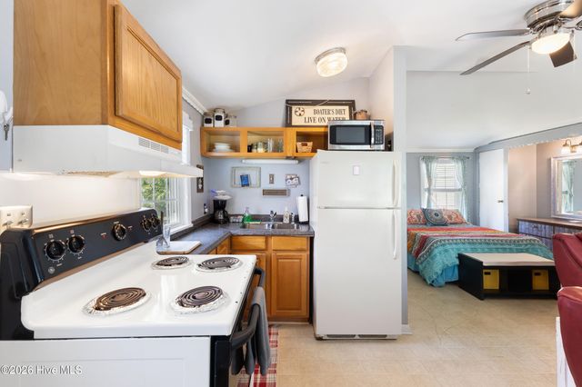 403 South Carolina Avenue, Carolina Beach, NC 28428