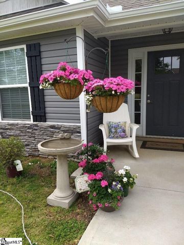 125 Apple Grove Drive, Inman, SC 29349