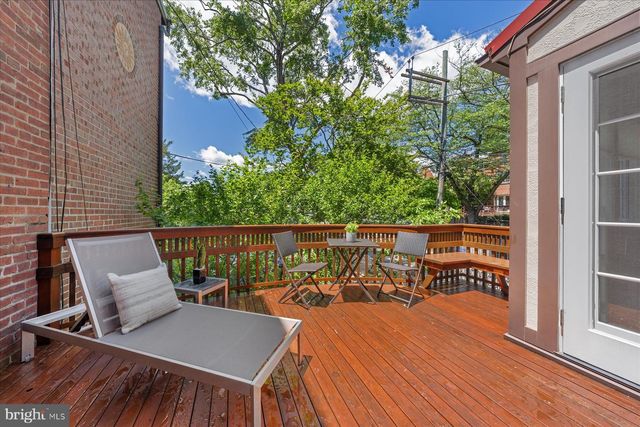 1706 SURREY LN NW, Washington, DC 20007
