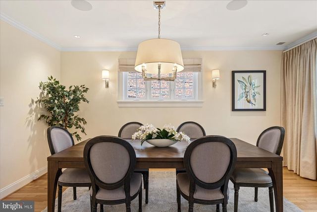 1706 SURREY LN NW, Washington, DC 20007