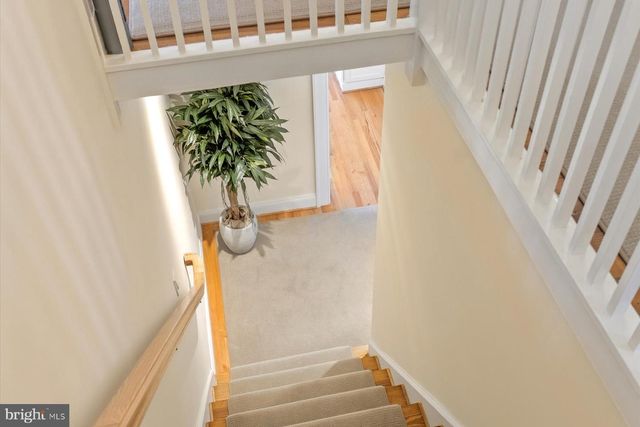 1706 SURREY LN NW, Washington, DC 20007