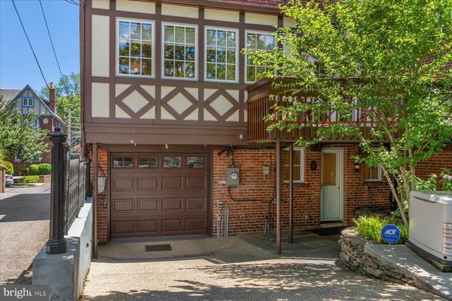 1706 SURREY LN NW, Washington, DC 20007