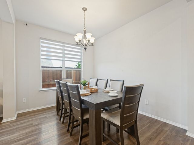 3825 S Courtney Court, Heartland, TX 75126
