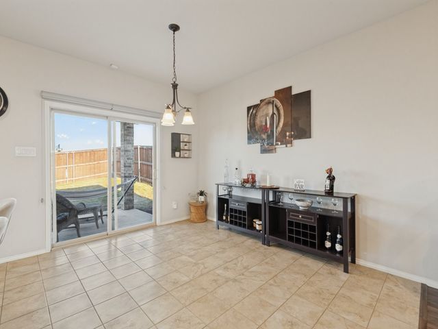 3825 S Courtney Court, Heartland, TX 75126