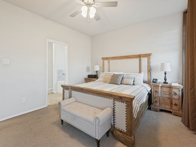 3825 S Courtney Court, Heartland, TX 75126