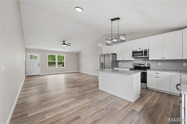 104 Briarwood Drive, Moscow Mills, MO 63362