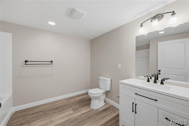 104 Briarwood Drive, Moscow Mills, MO 63362