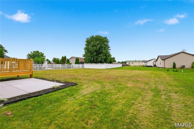 104 Briarwood Drive, Moscow Mills, MO 63362