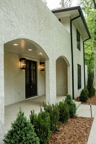 5332 General Forrest Ct, Nashville, TN 37215