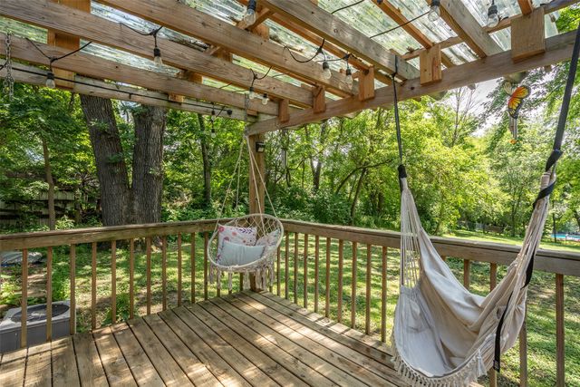 202 Hillside Avenue, Des Moines, IA 50315