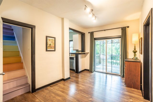 202 Hillside Avenue, Des Moines, IA 50315