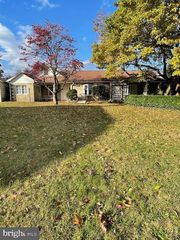 519 N WYOMISSING BLVD, Wyomissing, PA 19610