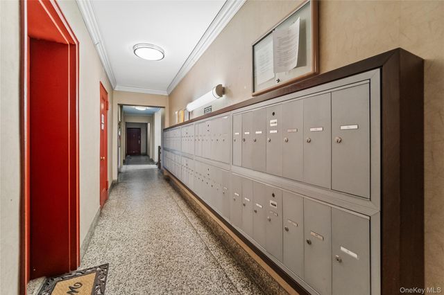 501 Riverdale 4C, Yonkers, NY 10705