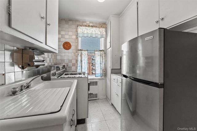 501 Riverdale 4C, Yonkers, NY 10705