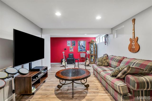 916 Valentine Street, Festus, MO 63028
