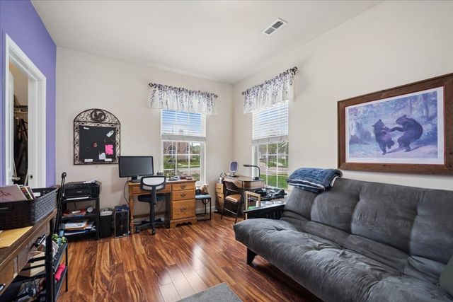 640 Schumann Street, Woodstock, IL 60098