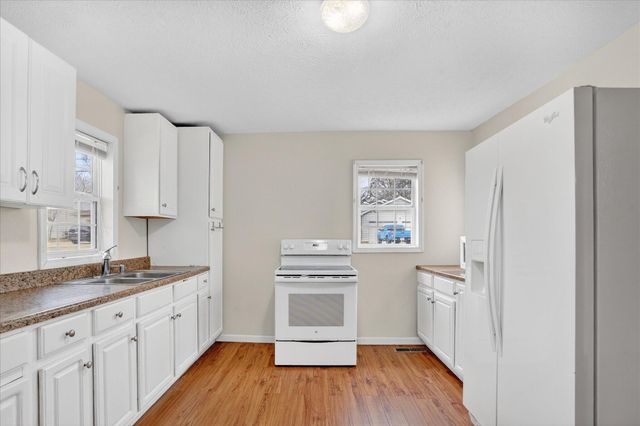 2800 N Grant Avenue, Springfield, MO 65803