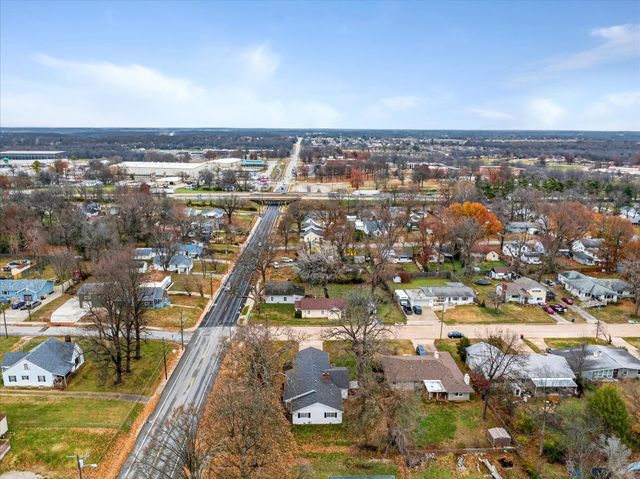 2800 N Grant Avenue, Springfield, MO 65803