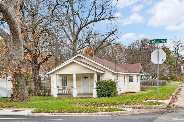 2800 N Grant Avenue, Springfield, MO 65803
