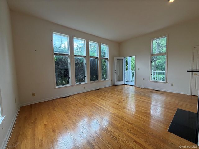 6 Cornell Place, Rye, NY 10580