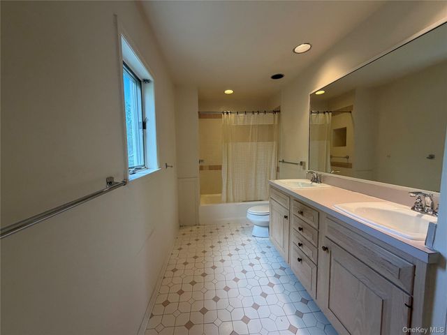6 Cornell Place, Rye, NY 10580