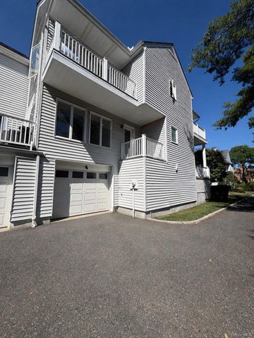 6 Cornell Place, Rye, NY 10580