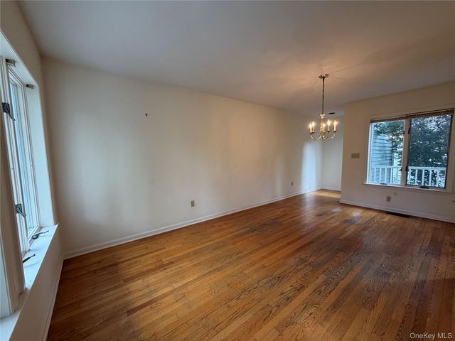 6 Cornell Place, Rye, NY 10580