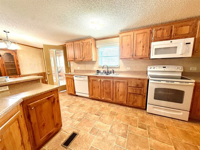 254 Holiday Village Drive, Quitman, TX 75783