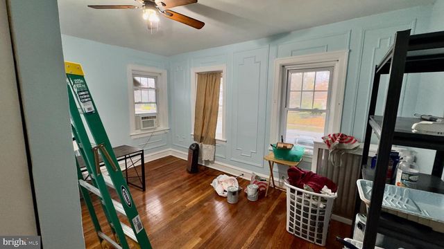 5401 GAINOR RD, Philadelphia, PA 19131