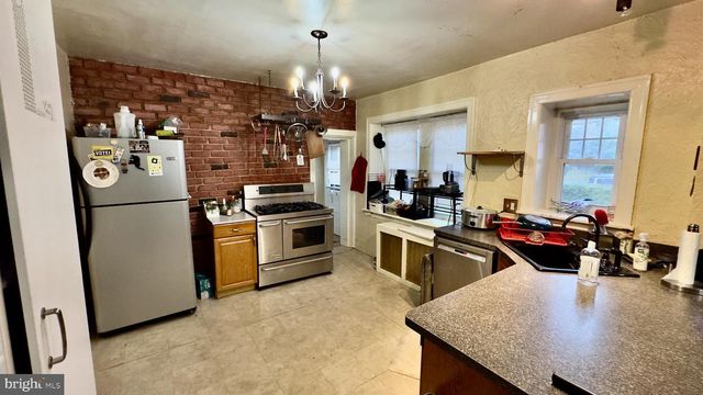 5401 GAINOR RD, Philadelphia, PA 19131