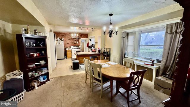 5401 GAINOR RD, Philadelphia, PA 19131