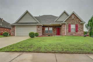 4221 S 131st East Avenue, Tulsa, OK 74134