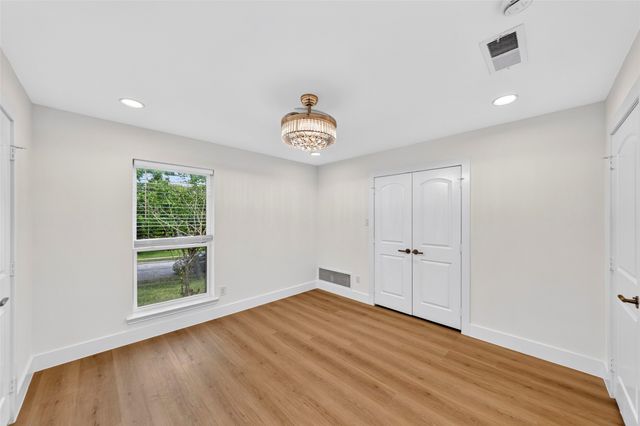 4008 Acapulco Street, Irving, TX 75062