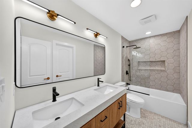 4008 Acapulco Street, Irving, TX 75062