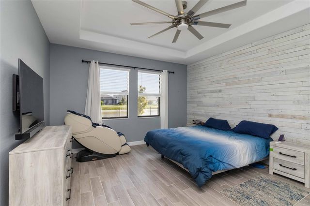 9918 IVORY DRIVE, Ruskin, FL 33573