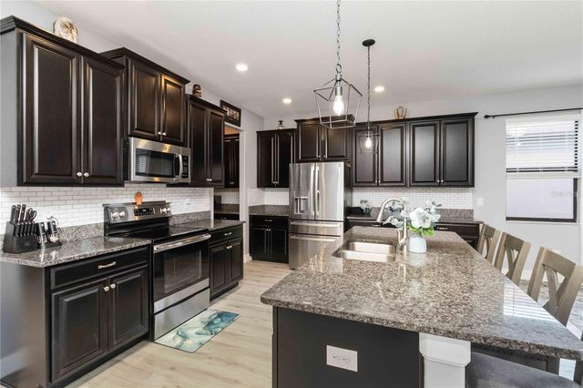 9918 IVORY DRIVE, Ruskin, FL 33573