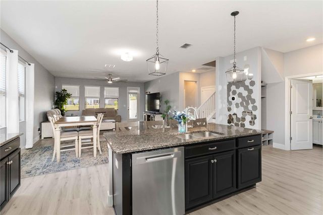 9918 IVORY DRIVE, Ruskin, FL 33573