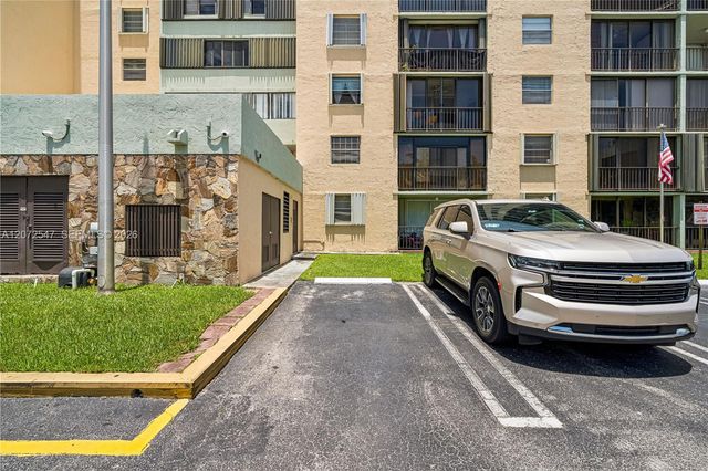 5055 NW 7th Street 409, Miami, FL 33126