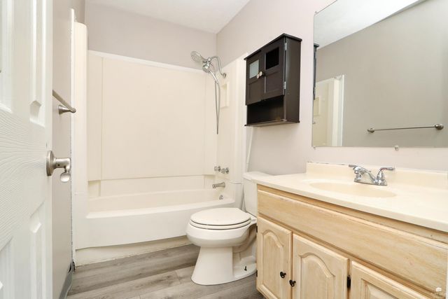 2445 Buttonwood Drive, Manhattan, KS 66502