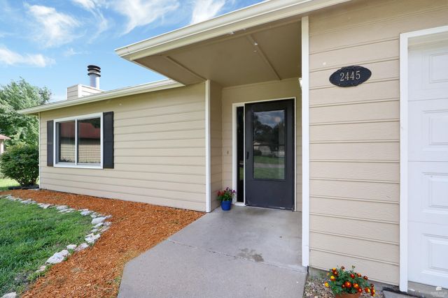 2445 Buttonwood Drive, Manhattan, KS 66502