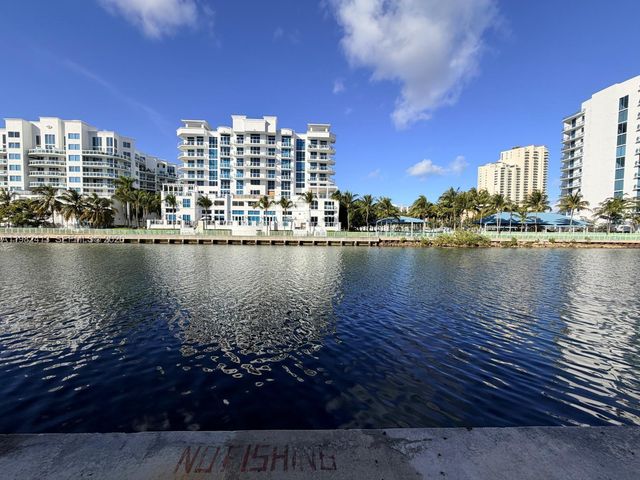 3165 NE 184th Street 6102, Aventura, FL 33160