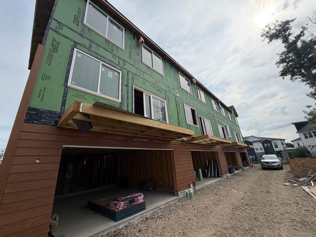 540 N Seymour Avenue C, Mundelein, IL 60060