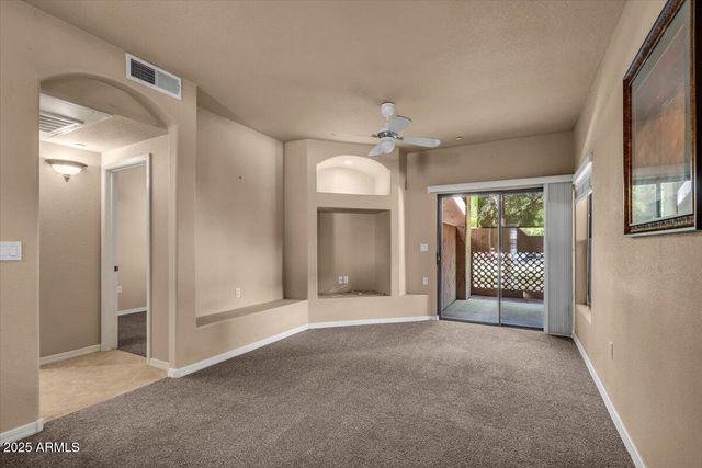 1351 N PLEASANT Drive 1060, Chandler, AZ 85225