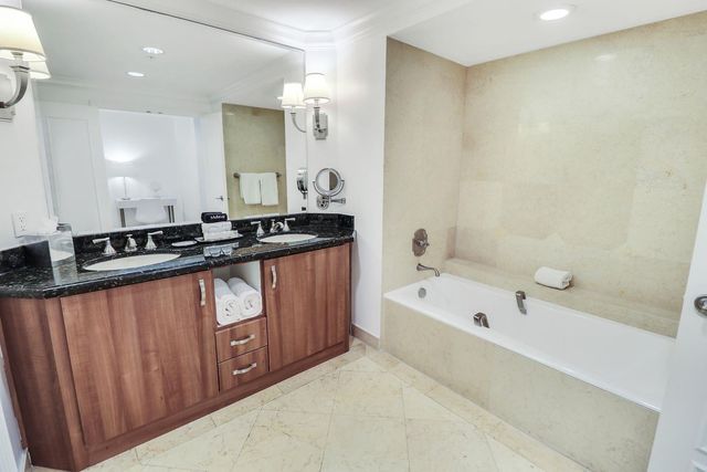 601 N Ft Lauderdale Bch Blvd 1213, Fort Lauderdale, FL 33304