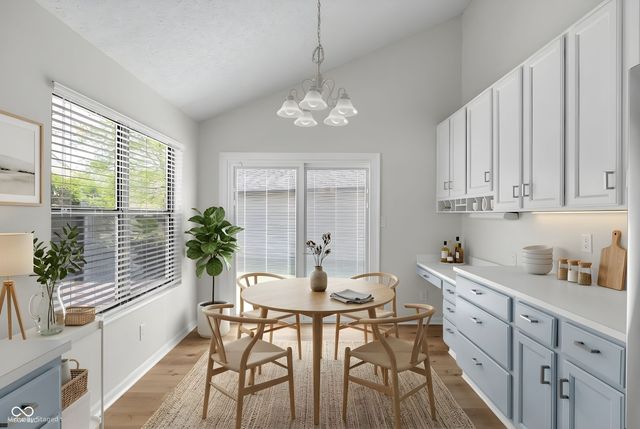 6658 Aintree Court, Indianapolis, IN 46250